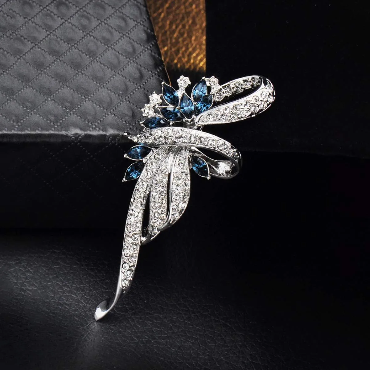 Created Crystal Brooch Fancy Vintage Style Flower Brooch Pin for Women, girls, ladies with Blue/Purple Created Crystal | Vintage Fashion | Brooches and Pins for Women | Ladies Jewelry