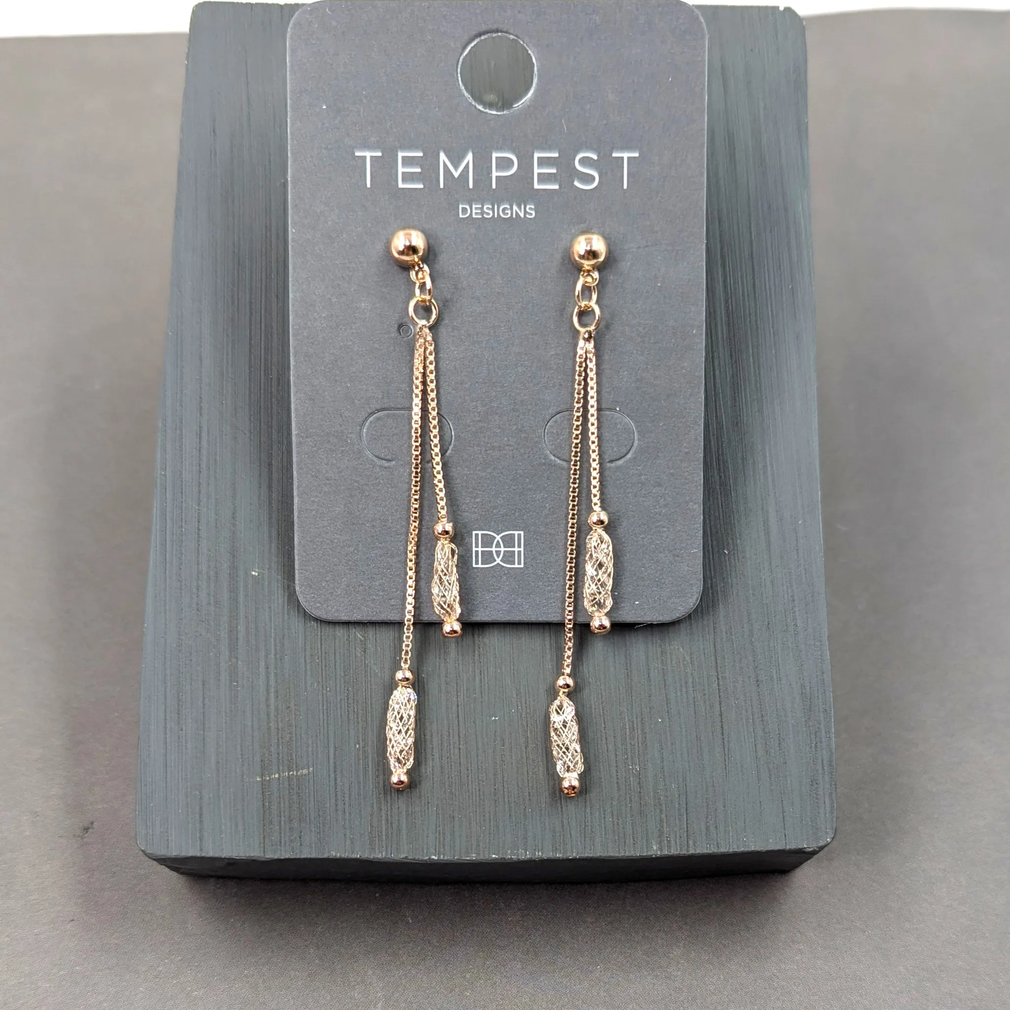 Crystal dangle earrings on snake chain