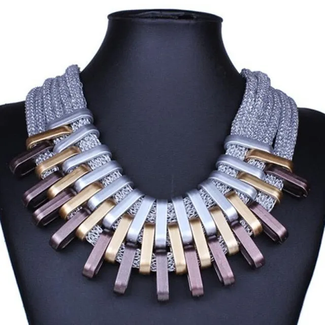 New Acrylic Punk Vintage Fashion Necklaces &Pendants Women Statement Necklace Gradient Drops Choker